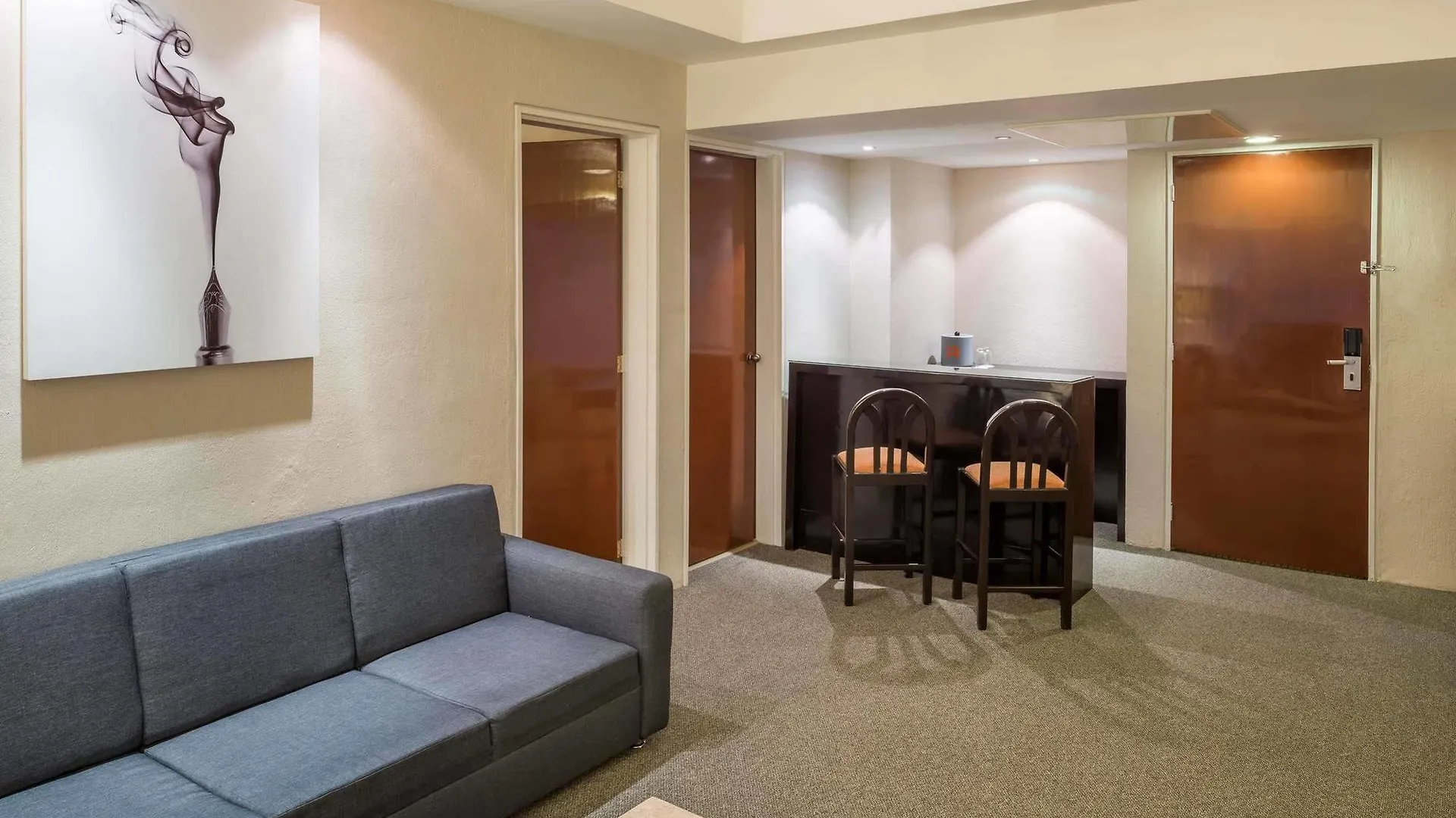 Hotel Plaza Genova Centro غوادالاجارا