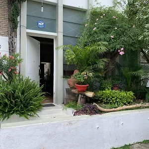 A Cuadra De La Minerva Habitación en casa particular