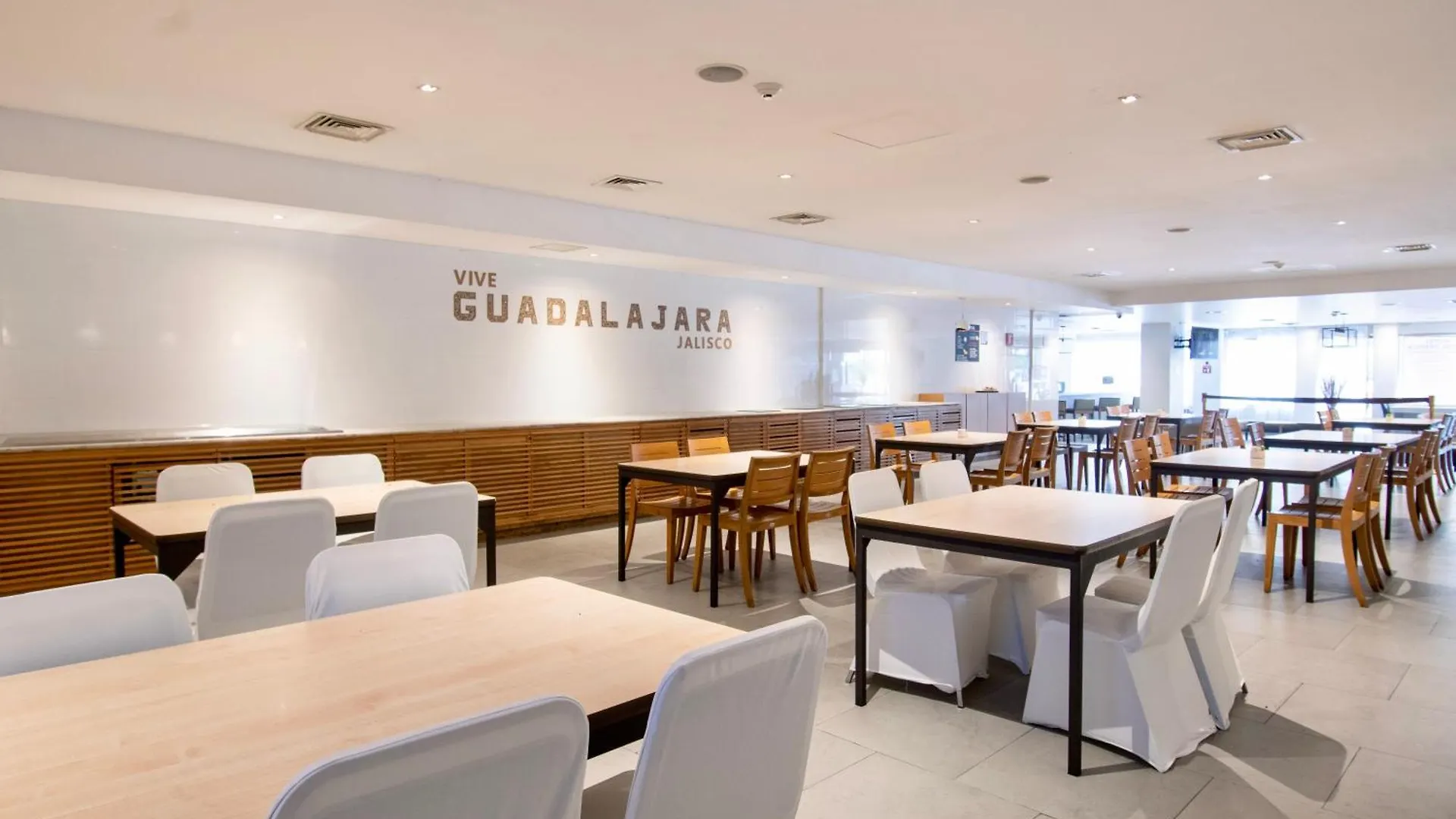 Hotel Plaza Genova Centro Γκουανταλαχάρα 4*,  Μεξικό