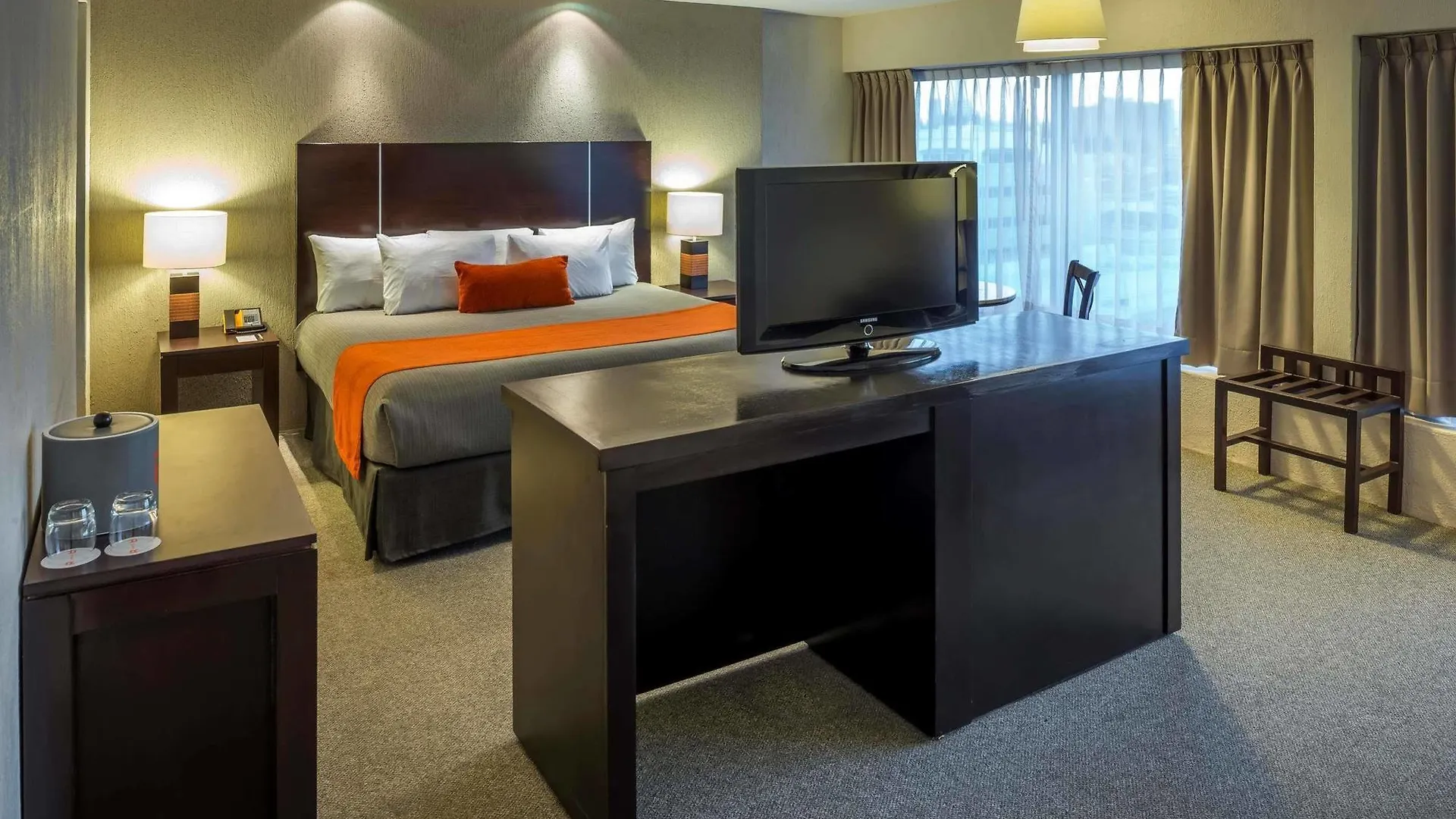 Hotel Plaza Genova Centro Γκουανταλαχάρα